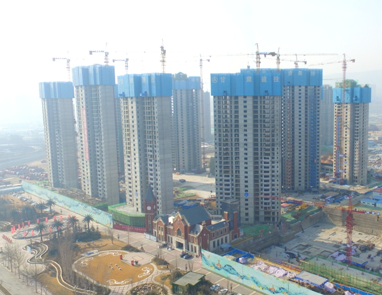 甘肅建投地產(chǎn)·百酈灣項(xiàng)目一期 一、三標(biāo)段15層以下主體順利通過驗(yàn)收
